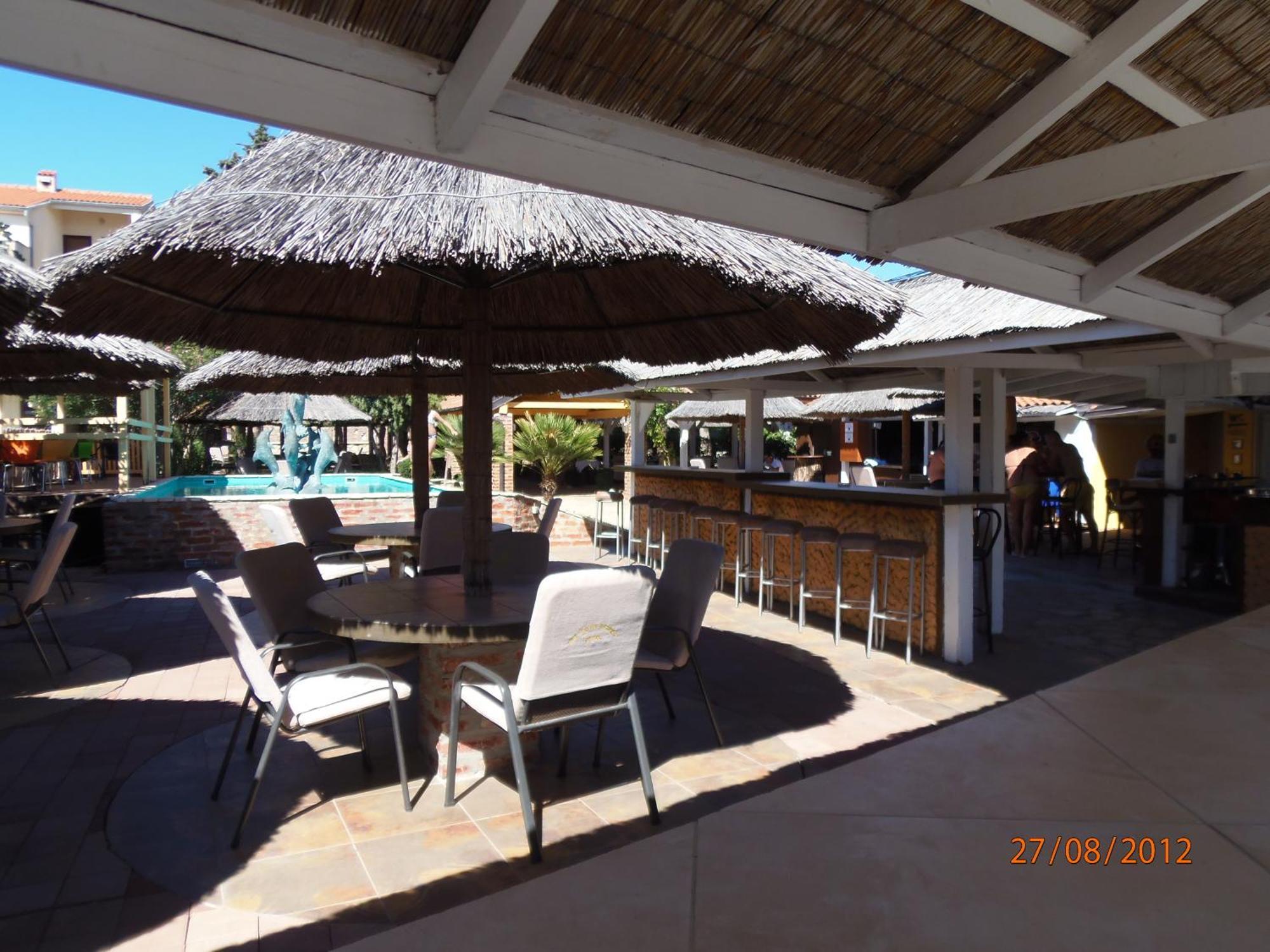 Tribunia Beach Hotel Tribalj Exterior foto